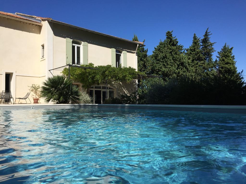 Bed and Breakfast Mas De Mariette Noves Exterior foto