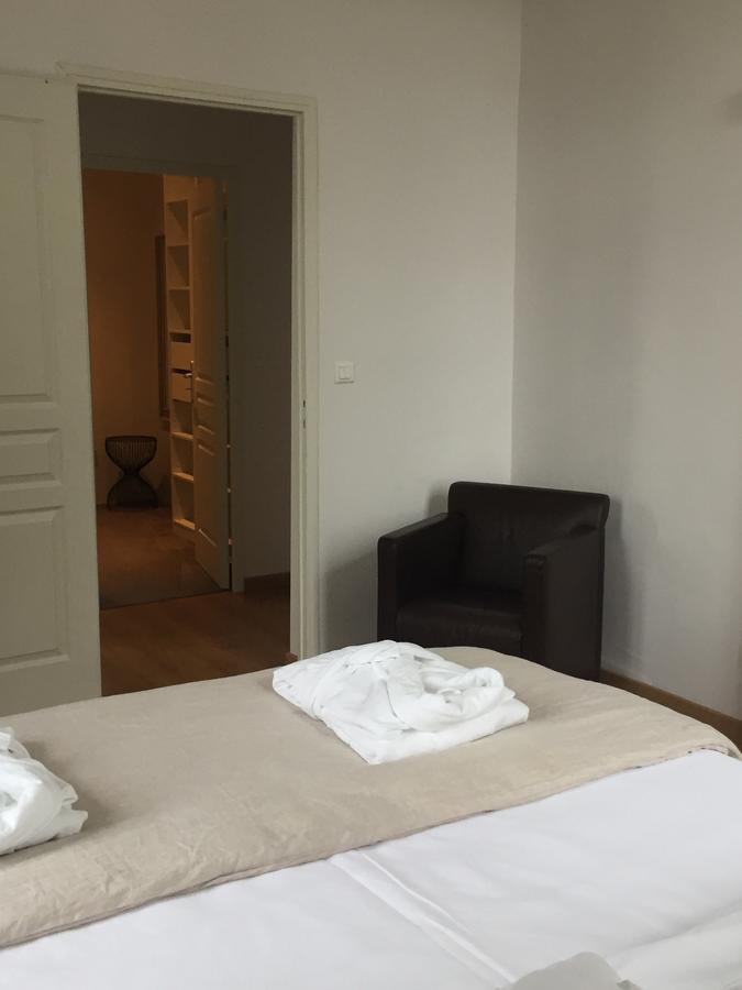 Bed and Breakfast Mas De Mariette Noves Exterior foto